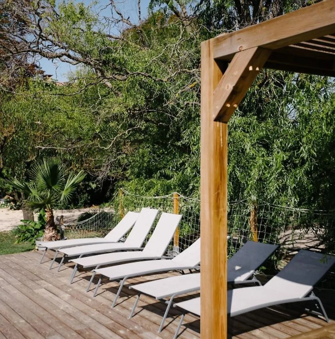40M2 Suite In 18Th-Century Provencal Farmhouse Althen-des-Paluds